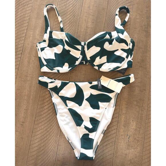 Abercrombie & Fitch Other - NWT Abercrombie & Fitch 2-Piece Bikini Top & Bottoms Curve Love Women’s Medium